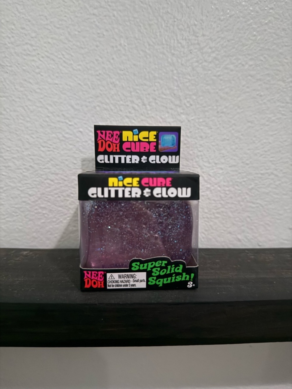 NeeDoh Nice Cube Glitter & Glow Cube - Purple Glitter - Picture 1 of 5